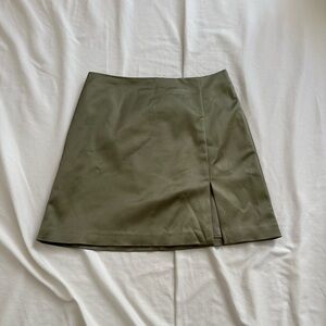 Aritzia Tatiana Satin Skirt NWOT
